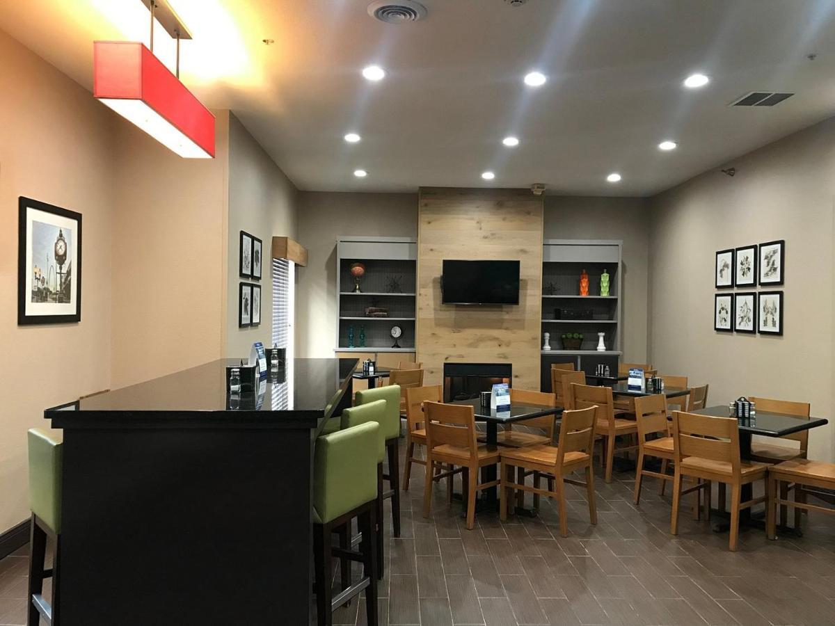 Regency Inn And Suites โอแฟลอน ภายนอก รูปภาพ
